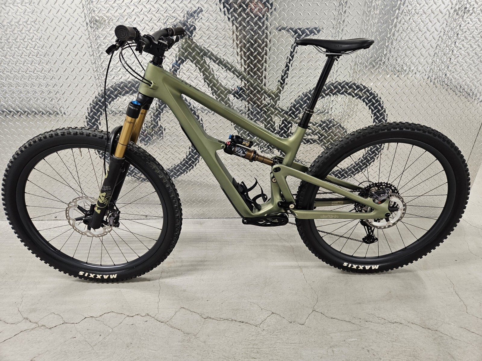 2025 оны шилдэг борлуулалттай улс хоорондын MTB дугуйг яг одоо худалдаж аваарай